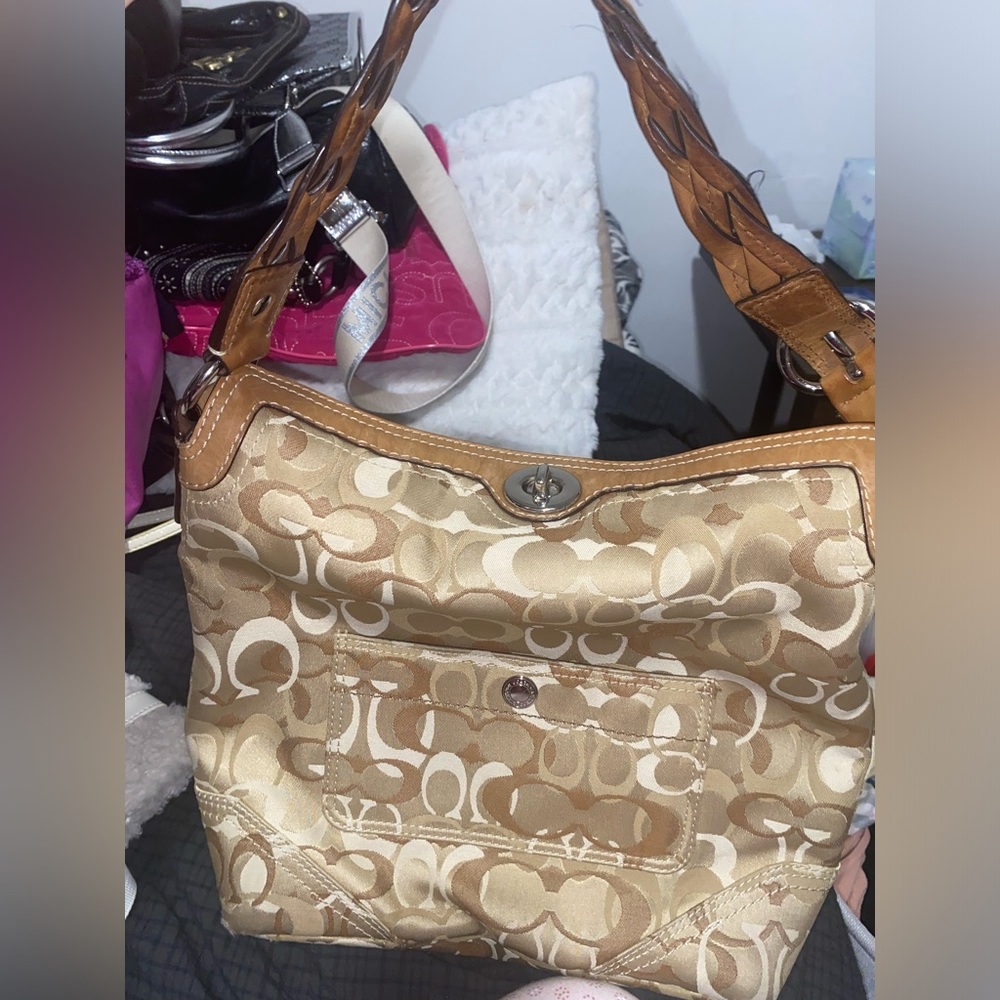 Coach Shoulder Bag